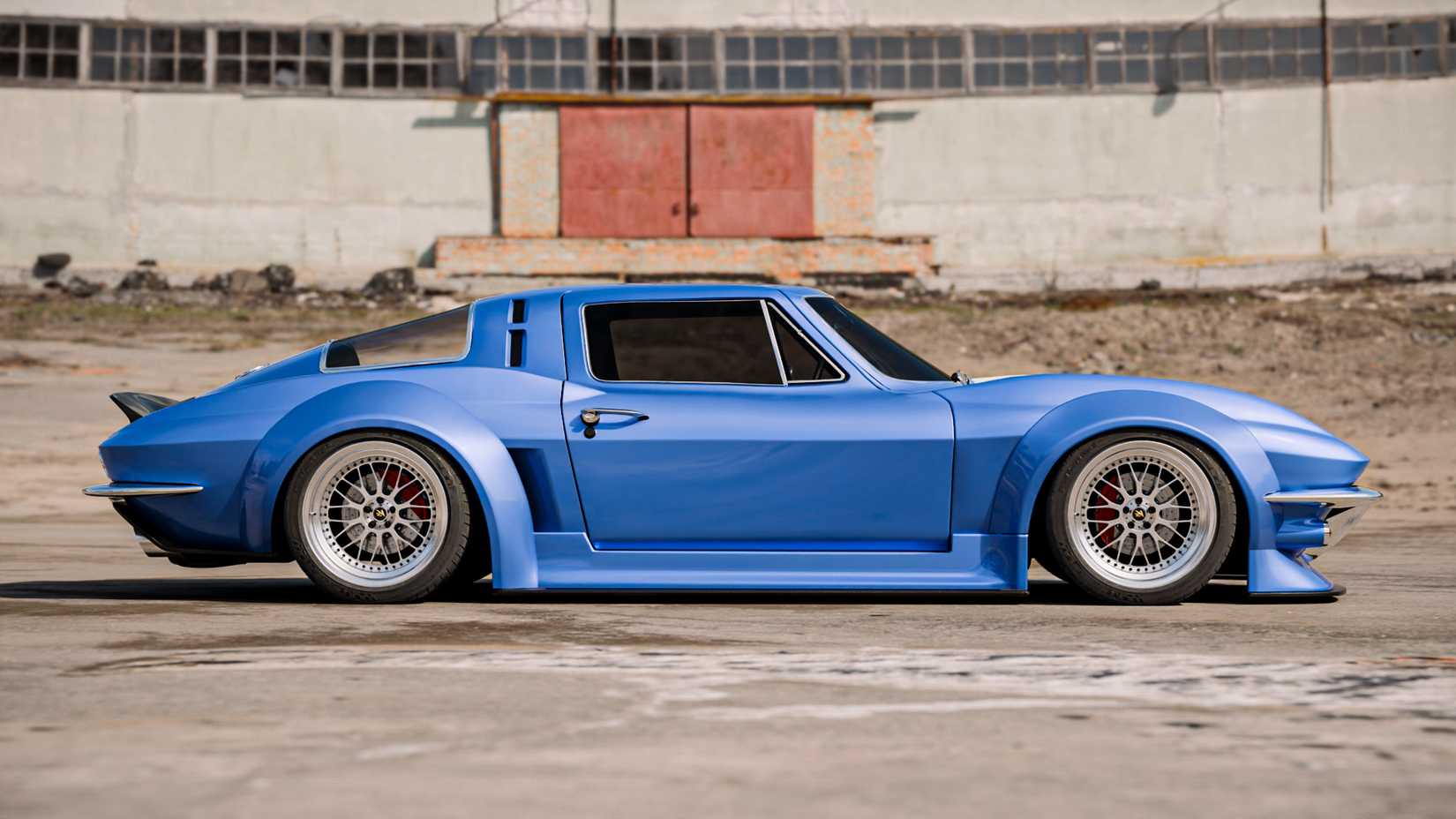 This Wild '67 Sting Ray Gets A Mid-Mounted LT2 V8 That Will Shock ...