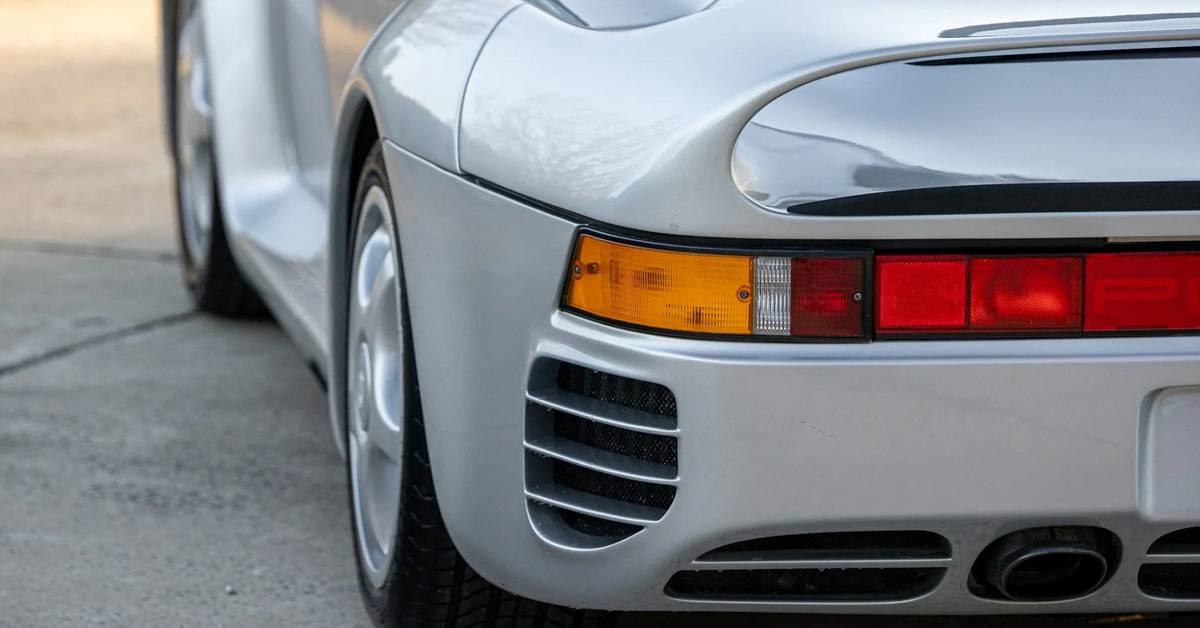 専用 毛辺 メル1988様 The 1980s Supercar That Still Feels Modern Today