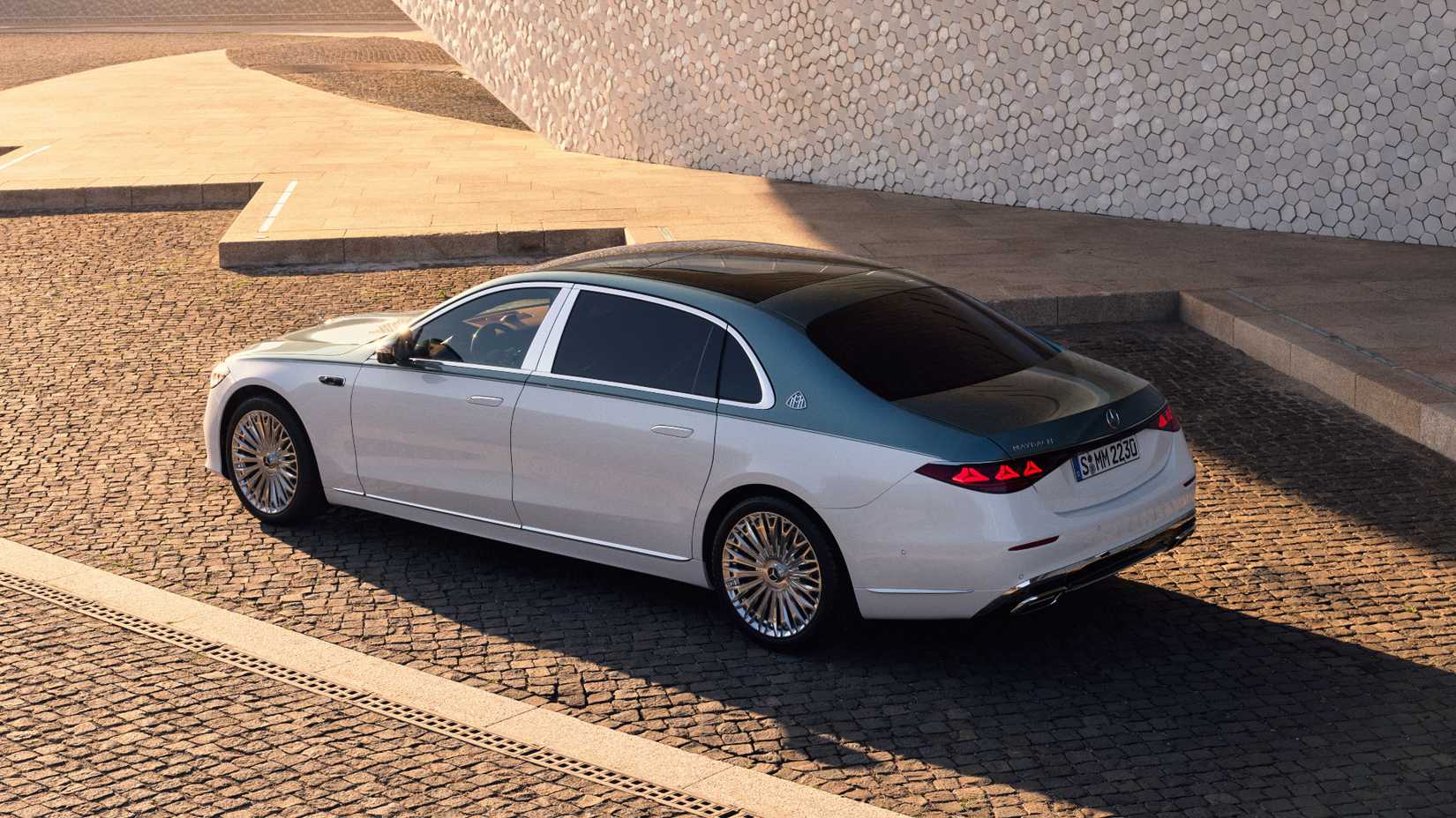 Mercedes-Maybach S-Class Debuts For 2027 With V12 And New Tech