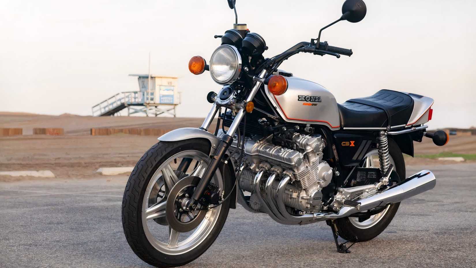 Honda's Six-Cylinder Motorcycle Vintage Riders Worship