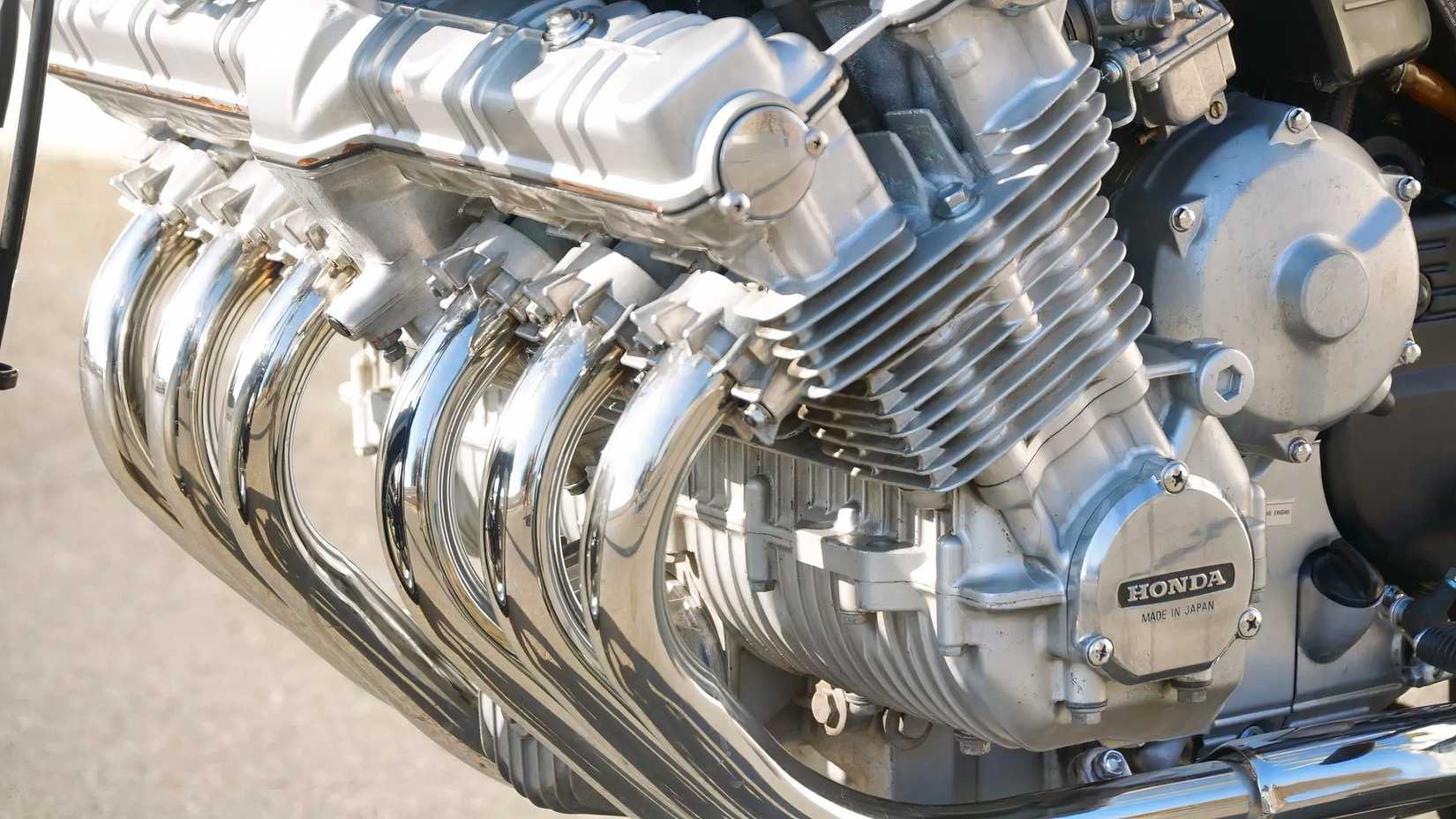Honda's Six-Cylinder Motorcycle Vintage Riders Worship