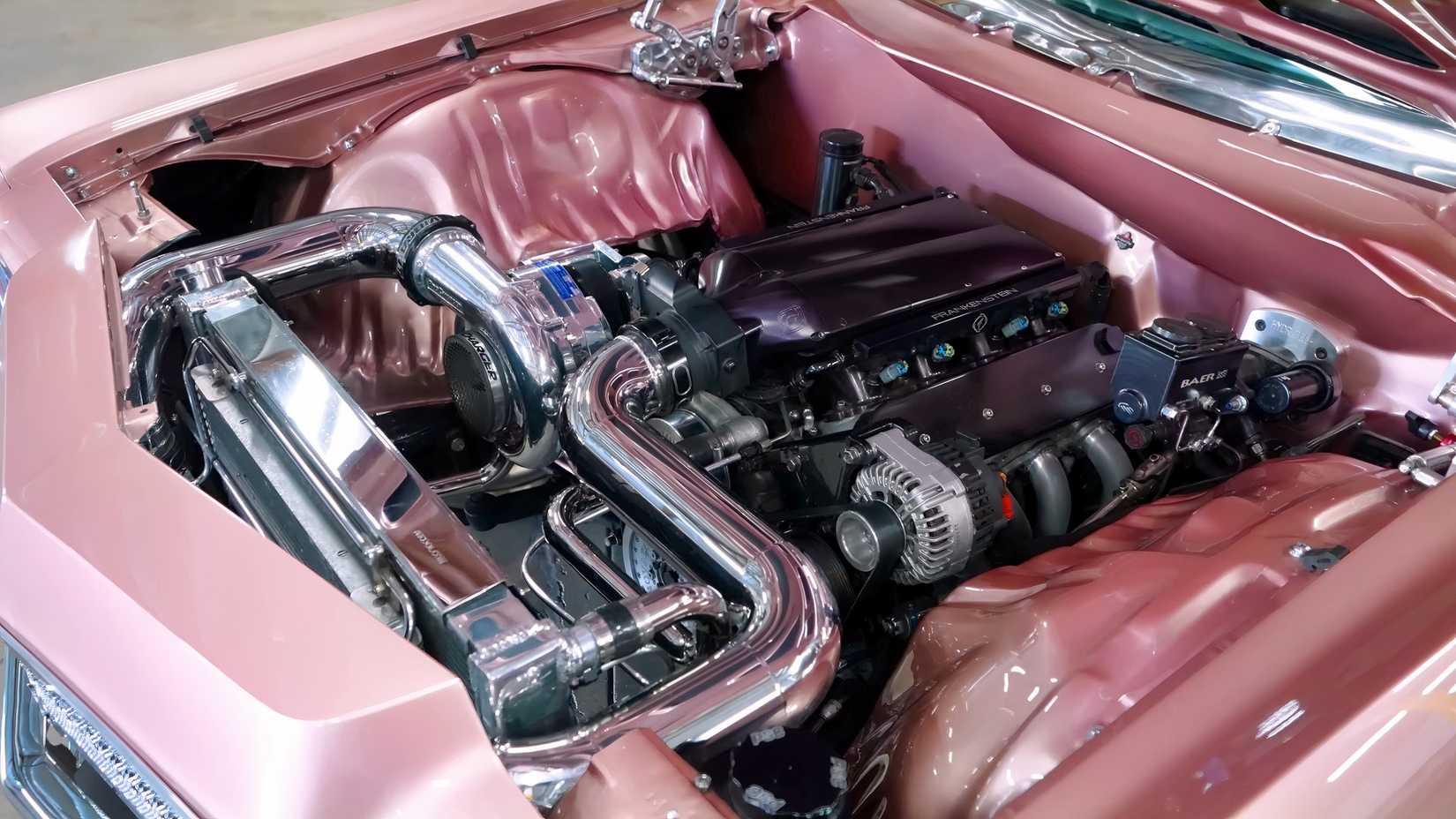 900-HP 1971 Chevrolet Caprice Donk Runs 10s On 26s