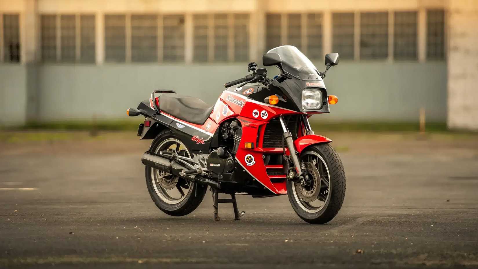 The First Motorcycle To Reach 180 MPH
