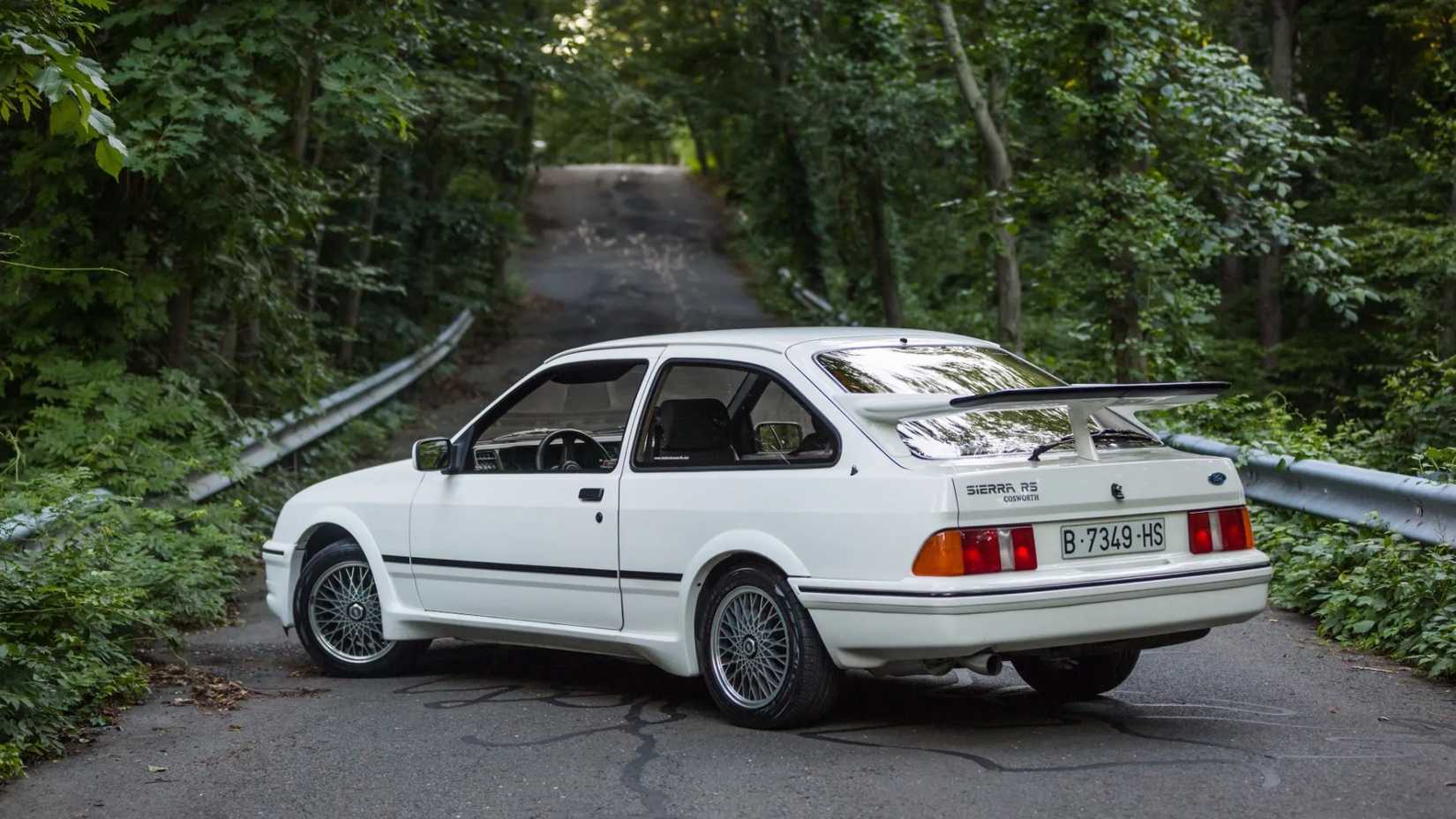 1986 Ford Sierra RS Cosworth rear 3/4