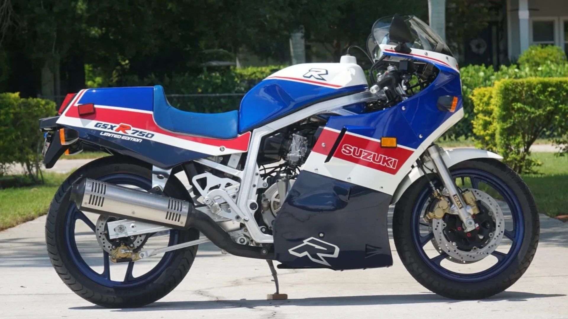 The 500-Unit Kawasaki Superbike Homologation Special Hiding Behind