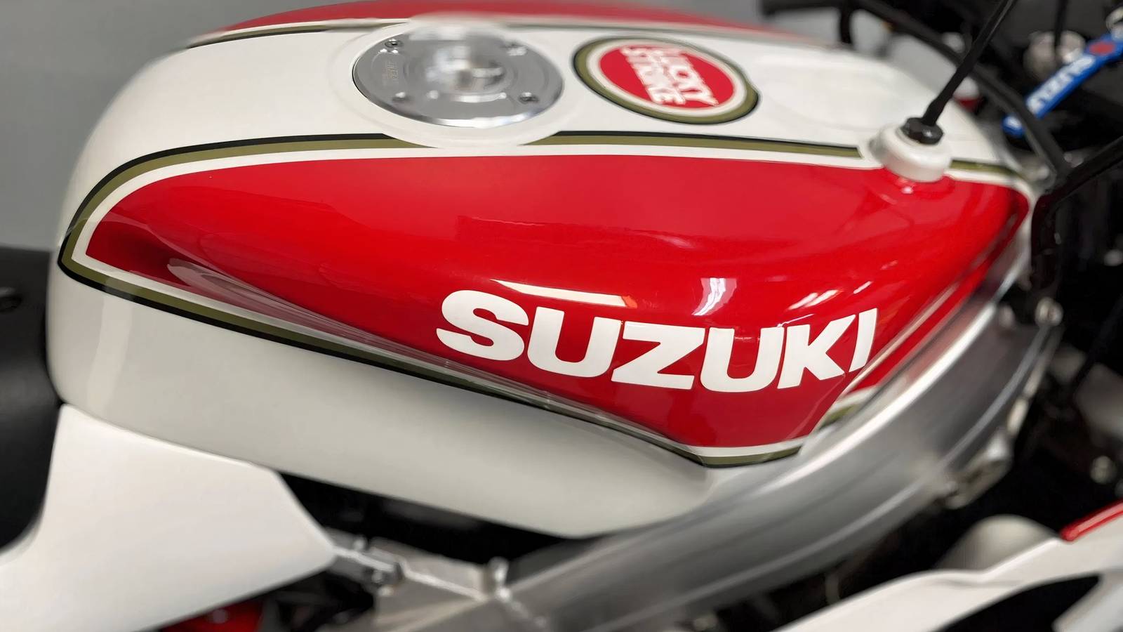 Suzuki RGV250: Why This Two-Stroke Was Faster Than Modern Superbikes