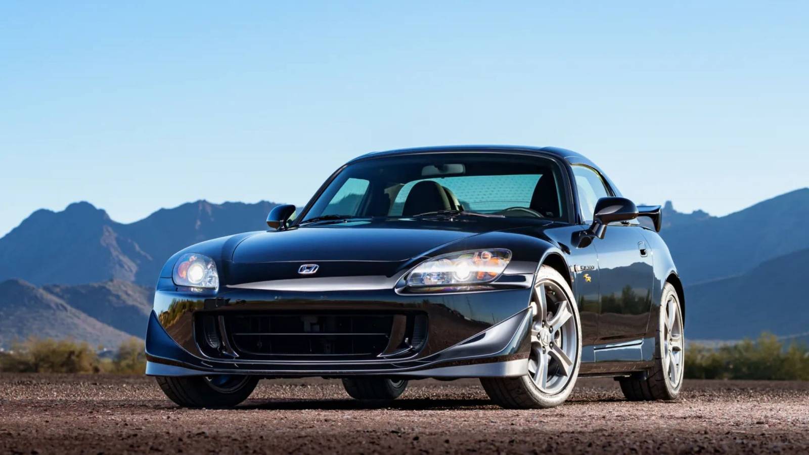 Why The Honda S2000 Is Still The Ultimate Analog Sports Car