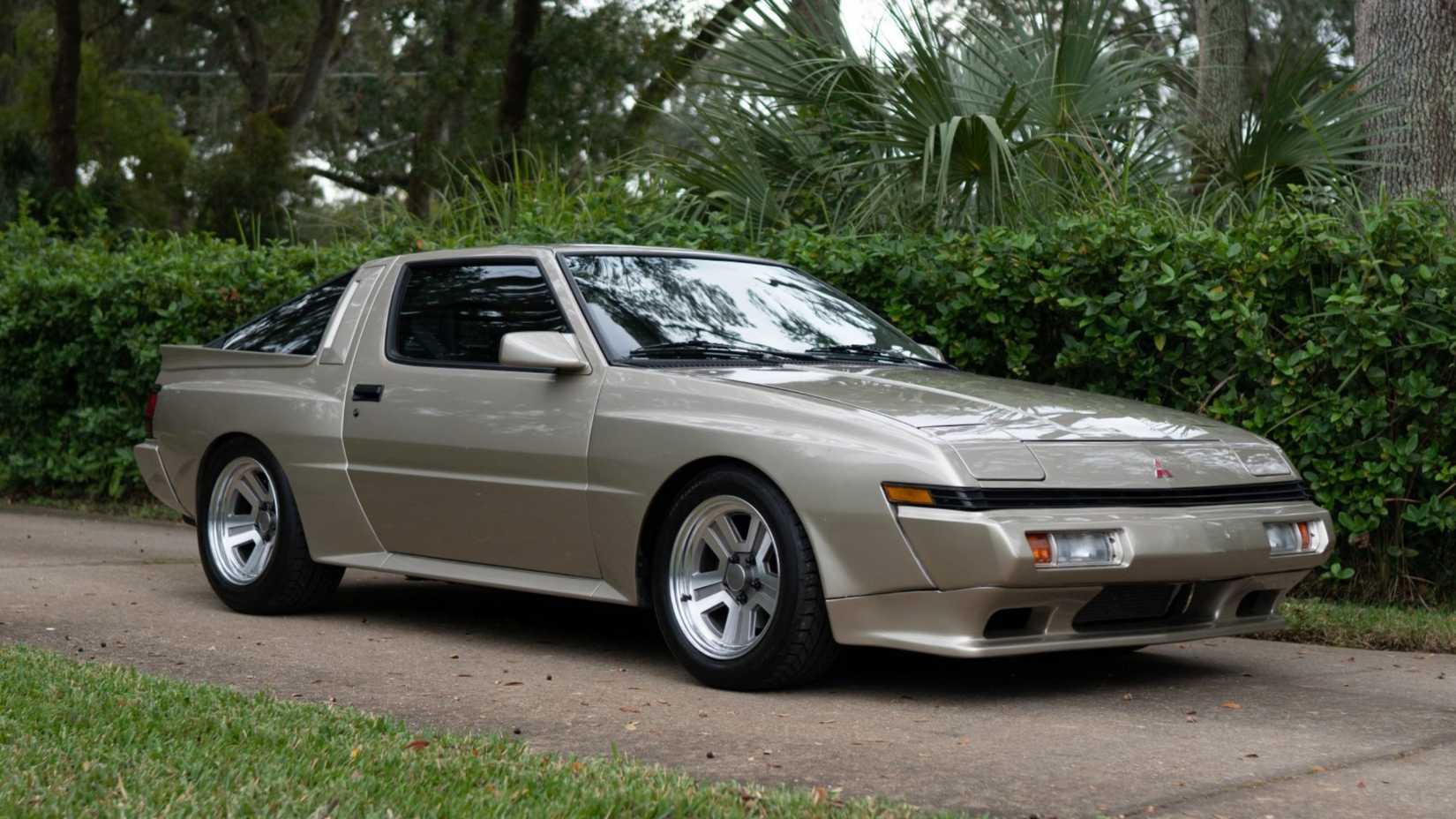 Mitsubishi Starion ESI-R: The 188-HP Wide-Body Coupe