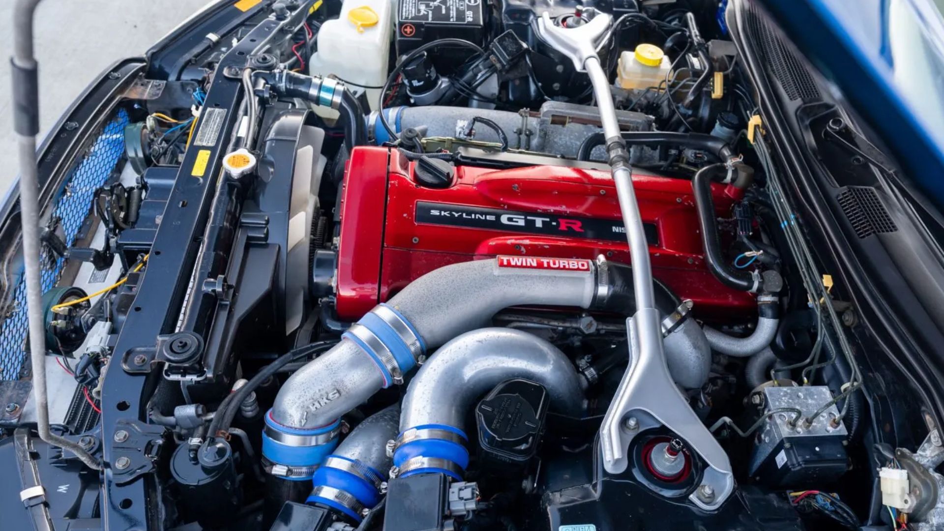 The R34 Skyline GT-R's Most Revolutionary Feature Wasn't Its Twin