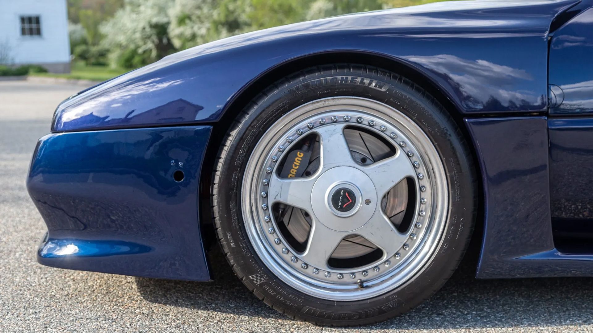 The Almost-Supercar That Time Completely Forgot