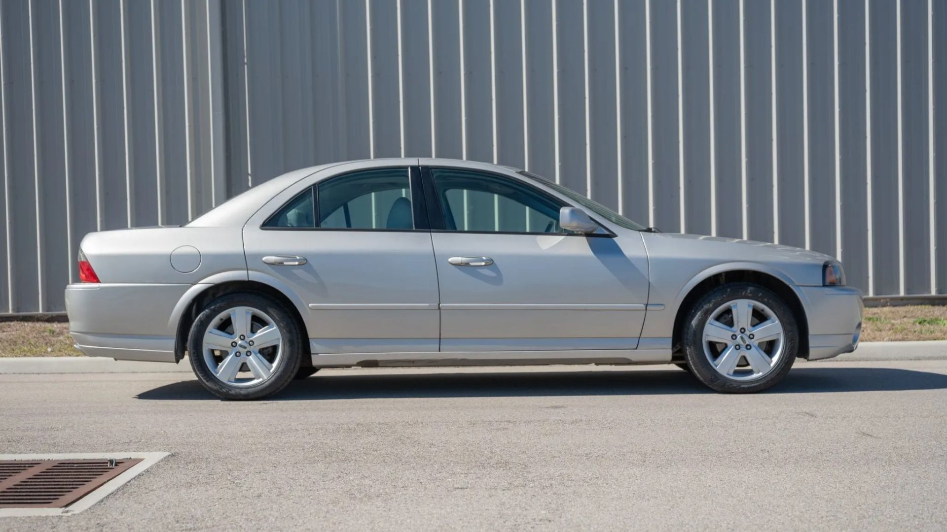 The Lincoln That Was Basically A Cadillac Killer Nobody Remembers