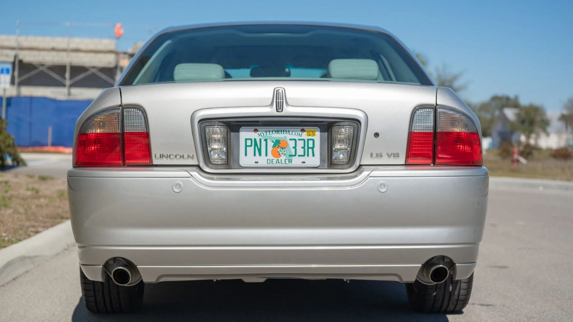 The Lincoln That Was Basically A Cadillac Killer Nobody Remembers