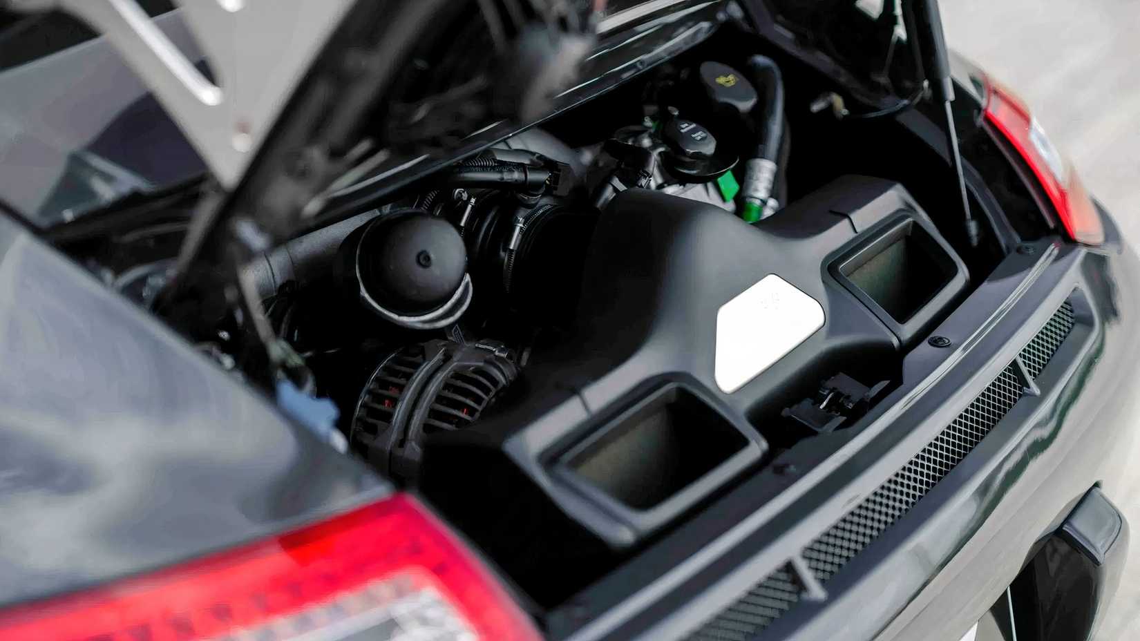 9 NA Flat-Sixes Enthusiasts Quietly Mourn As Turbos Take Over