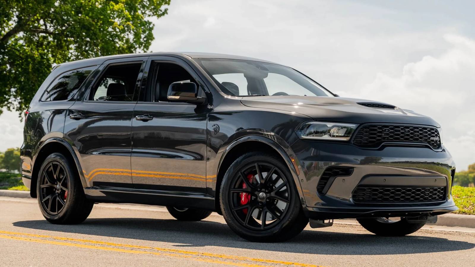 Suv With V8 Engine
