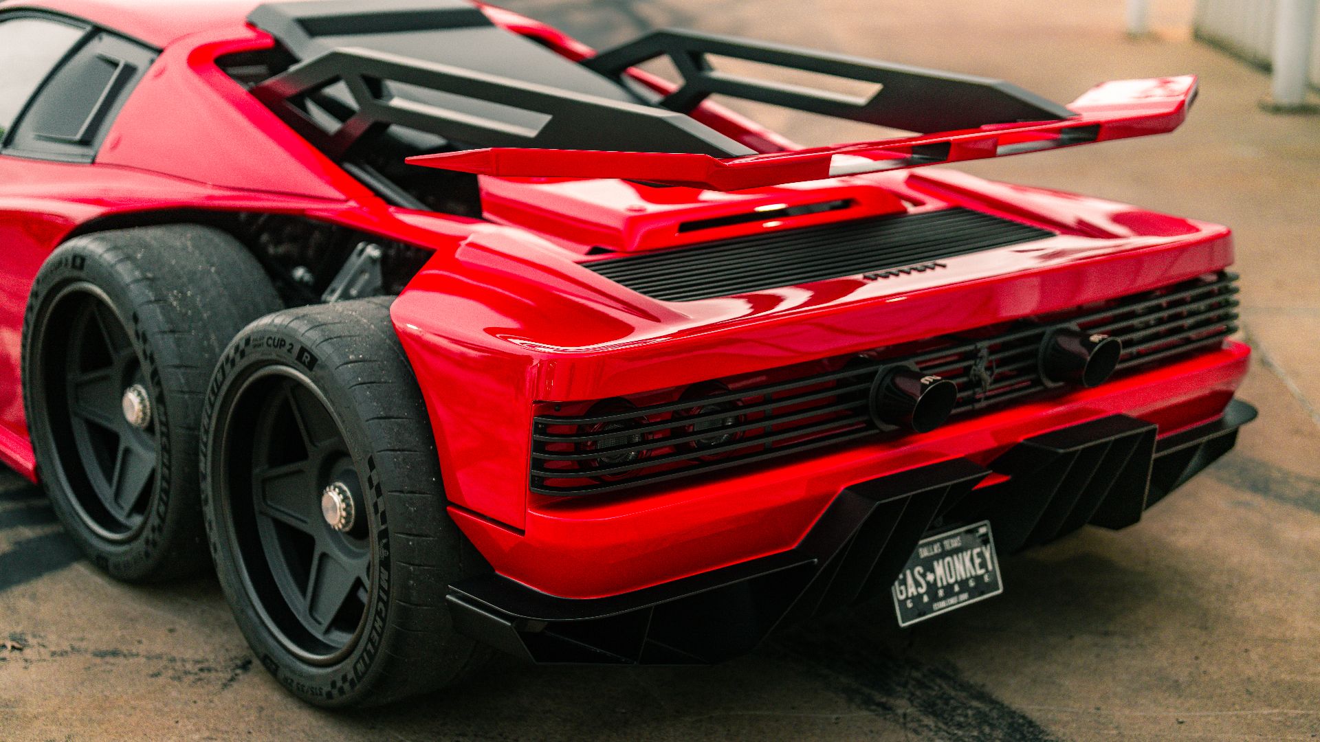 gmg-x-f6-4-6x6-ferrari