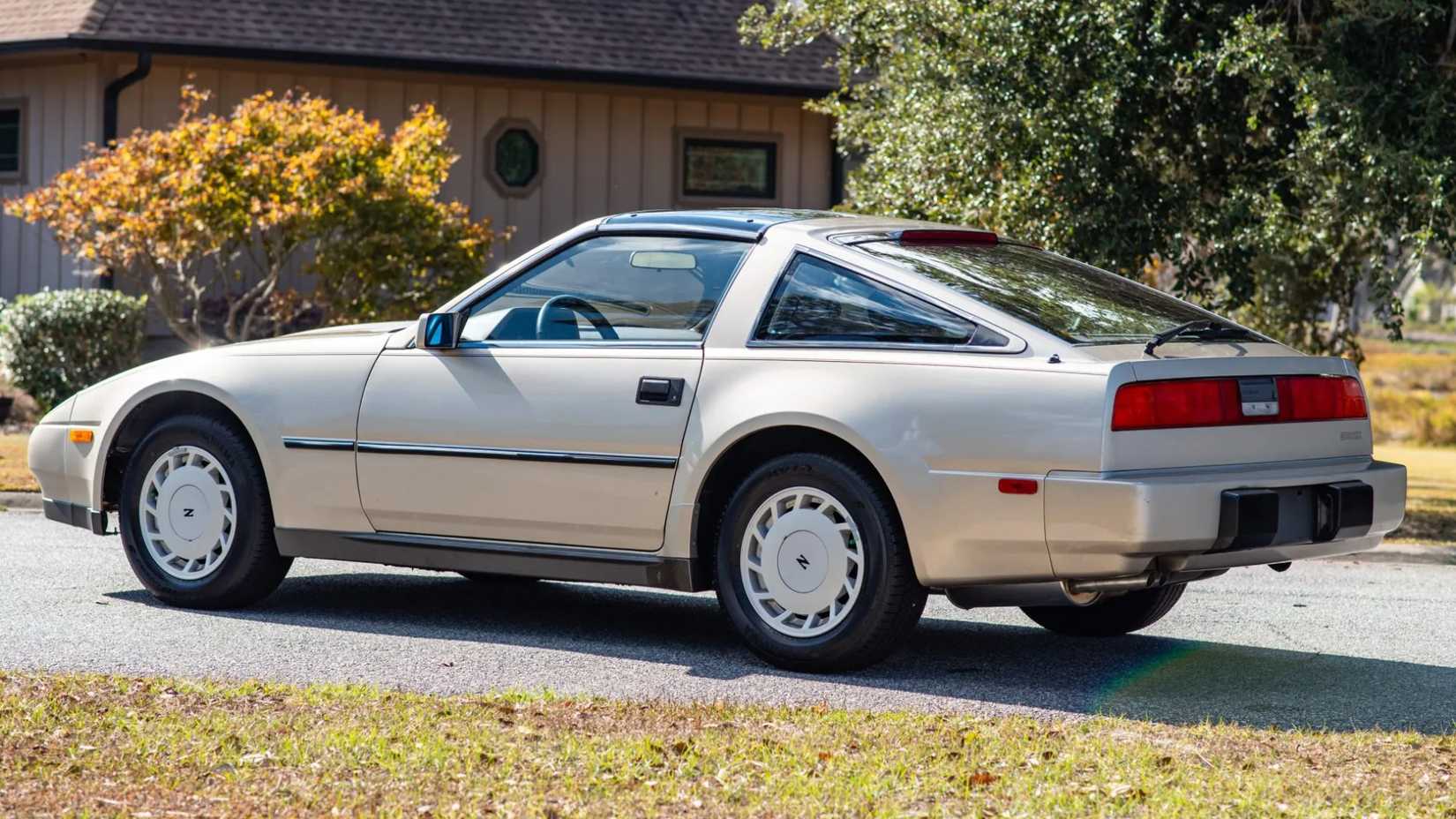 First 300zx 10 '80s Sports Cars Still Cheaper Than A Toyota GR86