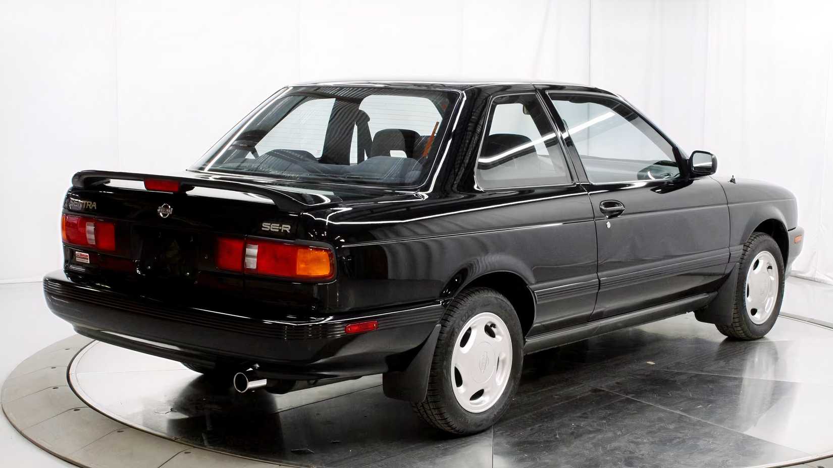 Nissan Sentra SE-R: The '90s Sedan That Became a Tuner Icon