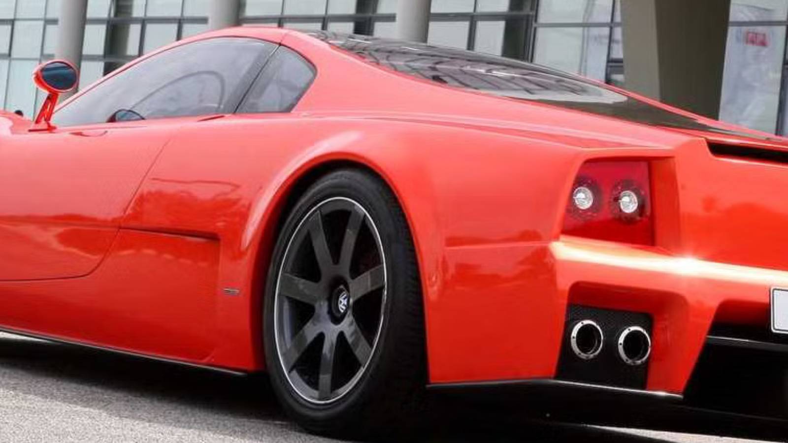 The 220 MPH German Supercar That Everyone Forgot About