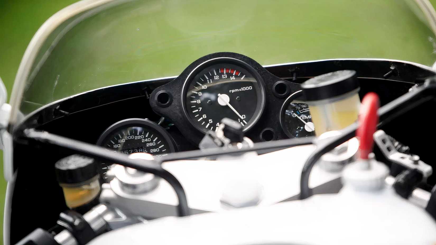 Honda's Hand-Built Titanium-Rod V4 Is Widely Called The First ...