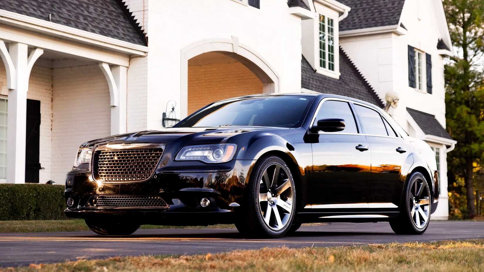 Chrysler's 470-HP Hemi Sleeper Looks Like A Rental Car, Its Dodge Twin ...