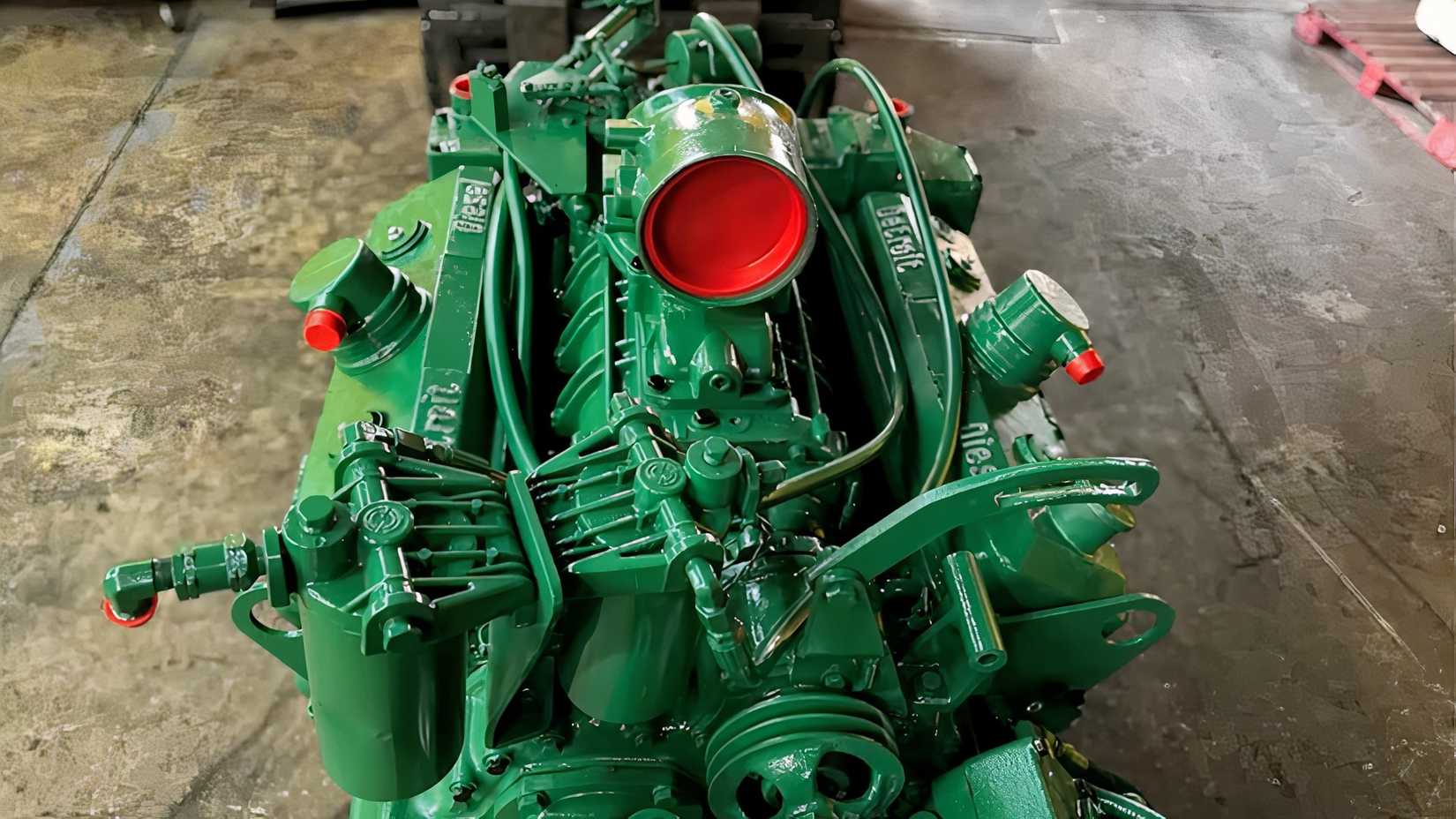 The Detroit Diesel Two-Stroke That Turned 2,100 RPM Into A War Cry