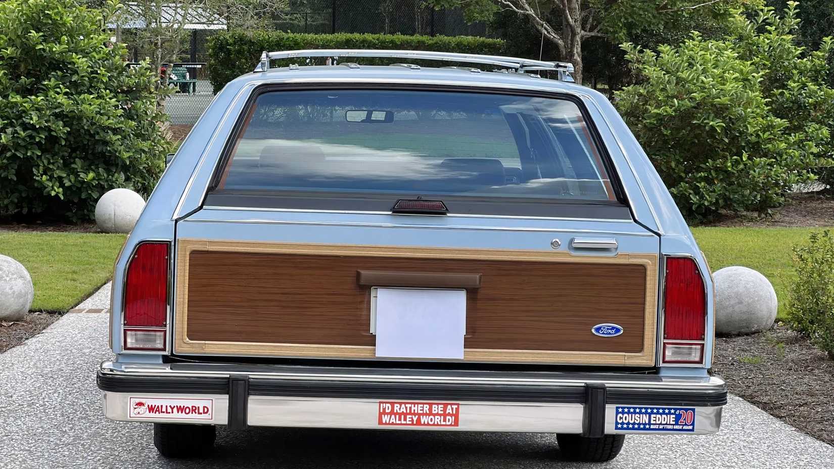 Ford LTD Crown Victoria Country Squire: The Wagon With Police Hardware