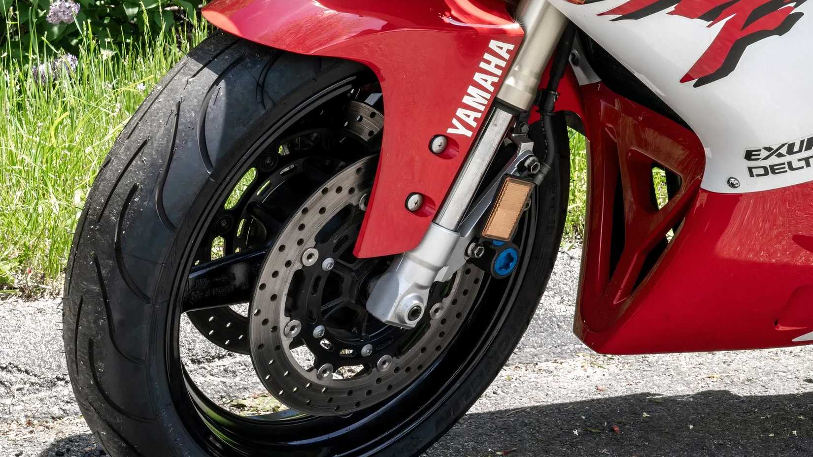 The Analog Superbike That Still Feels Insane Today