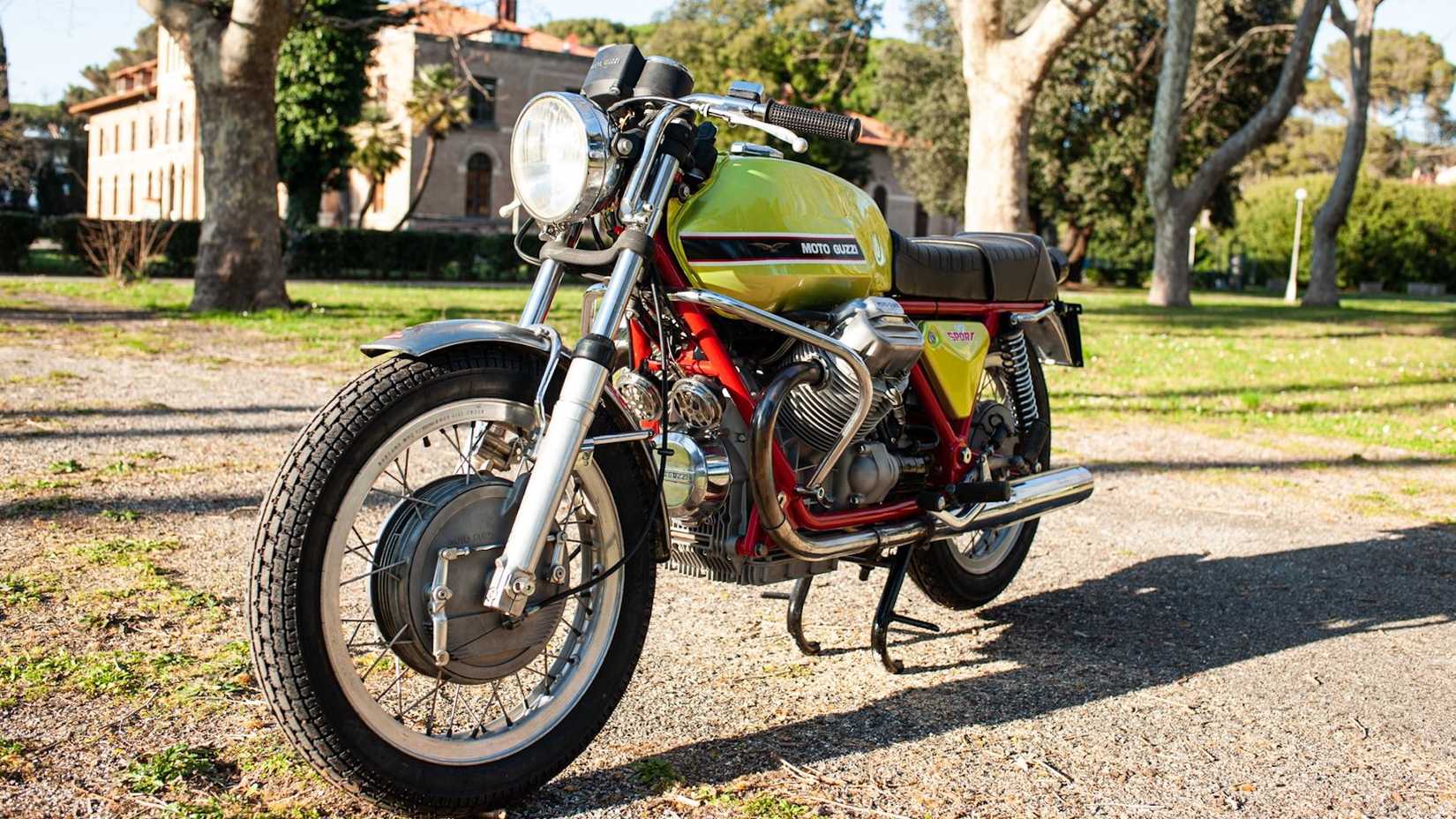 The Forgotten Italian Homologation Special That Rewired Moto