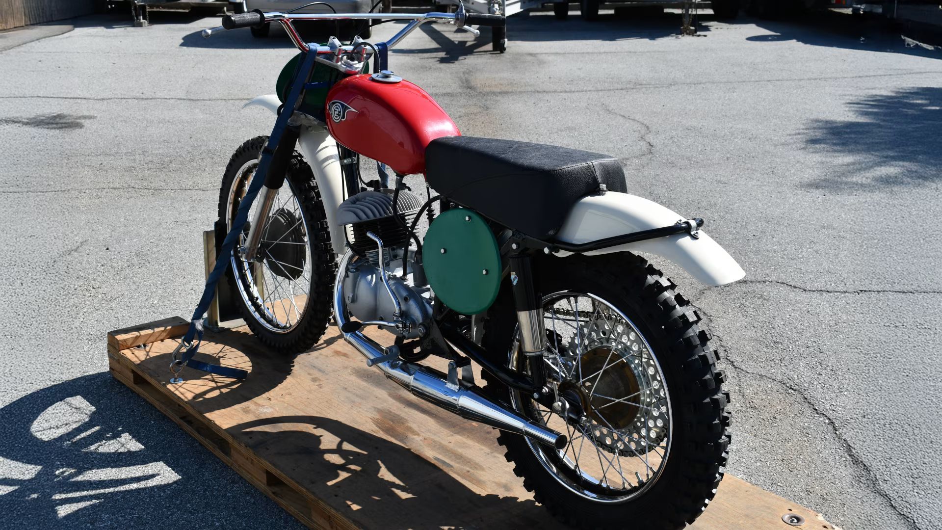 The Cold War Two-Stroke That Taught Japan How To Build Motocross Bikes