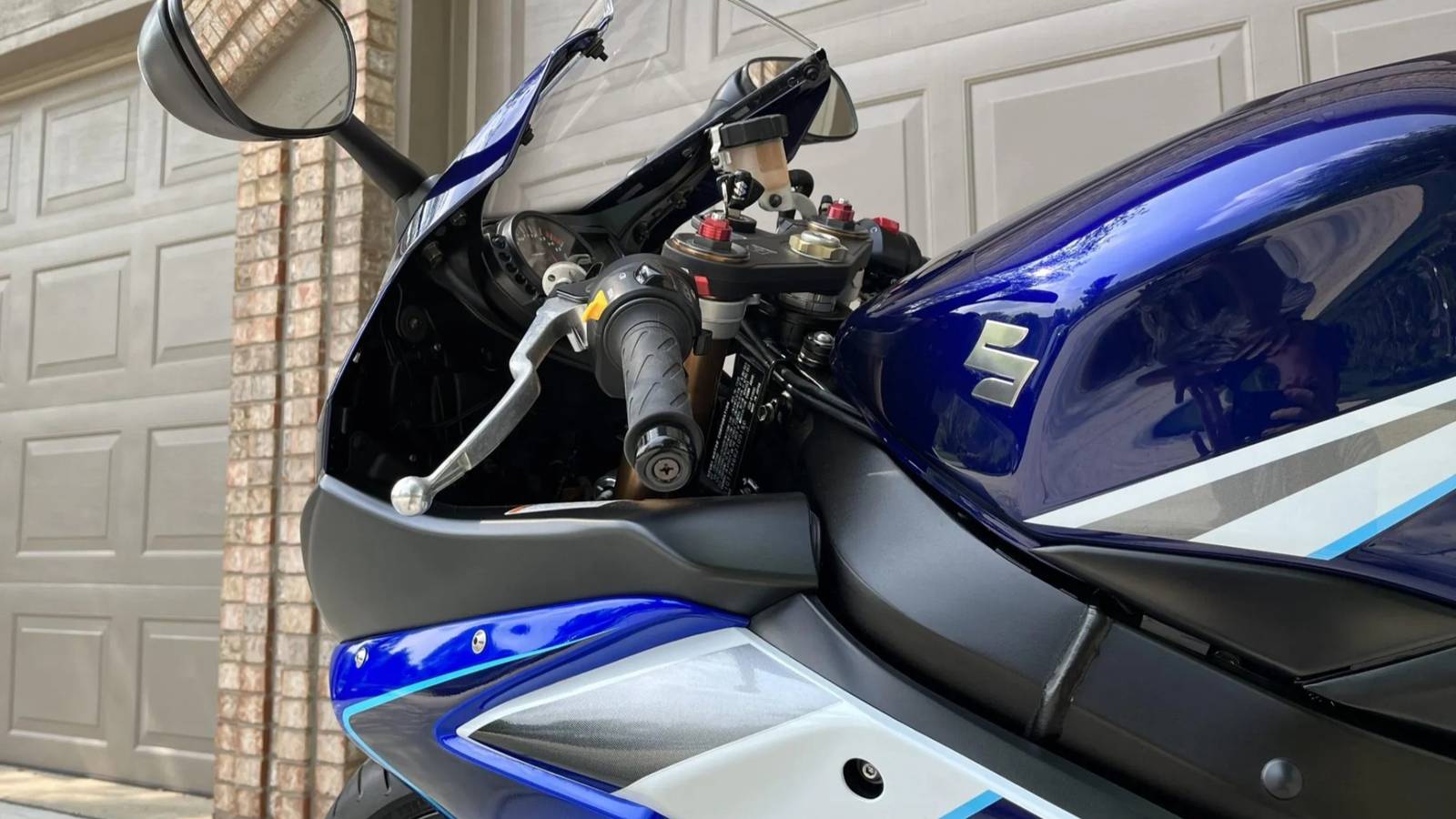 The 200-HP Suzuki Superbike Everyone Forgot Because The Hayabusa Stole ...