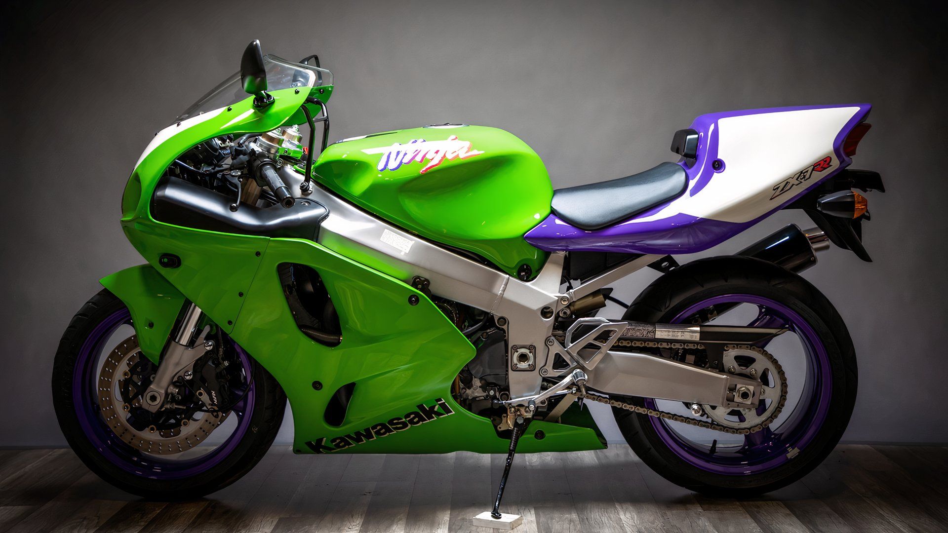 The Kawasaki Homologation Superbike That Beat Ducati And Lost The