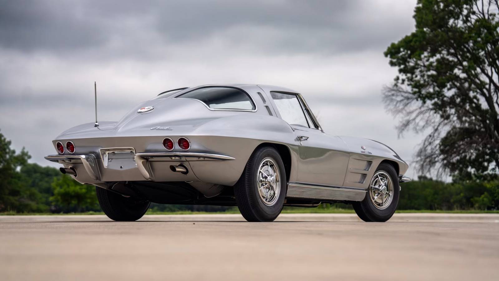 1963 Corvette Z06/N03 Tanker: One of 63 Heads to Mecum Auction