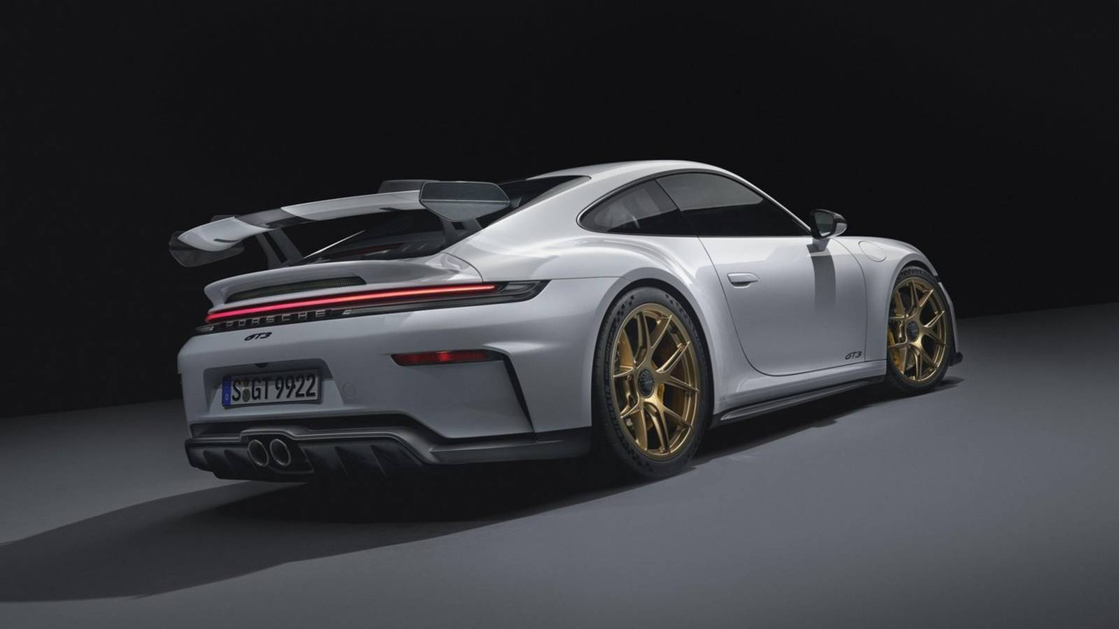 Porsche Still Builds A 9,000-RPM Flat-Six While Everyone Else Adds Turbos