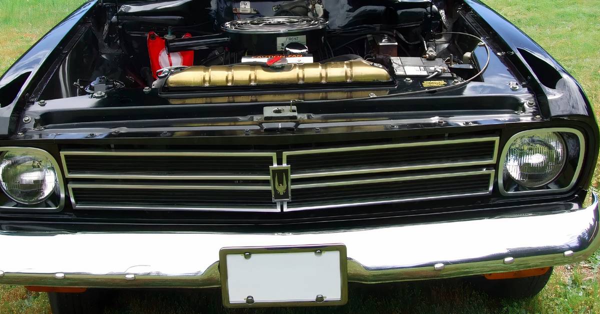 Studebaker's Last Car Had a Chevy V8 and Almost Nobody Knows