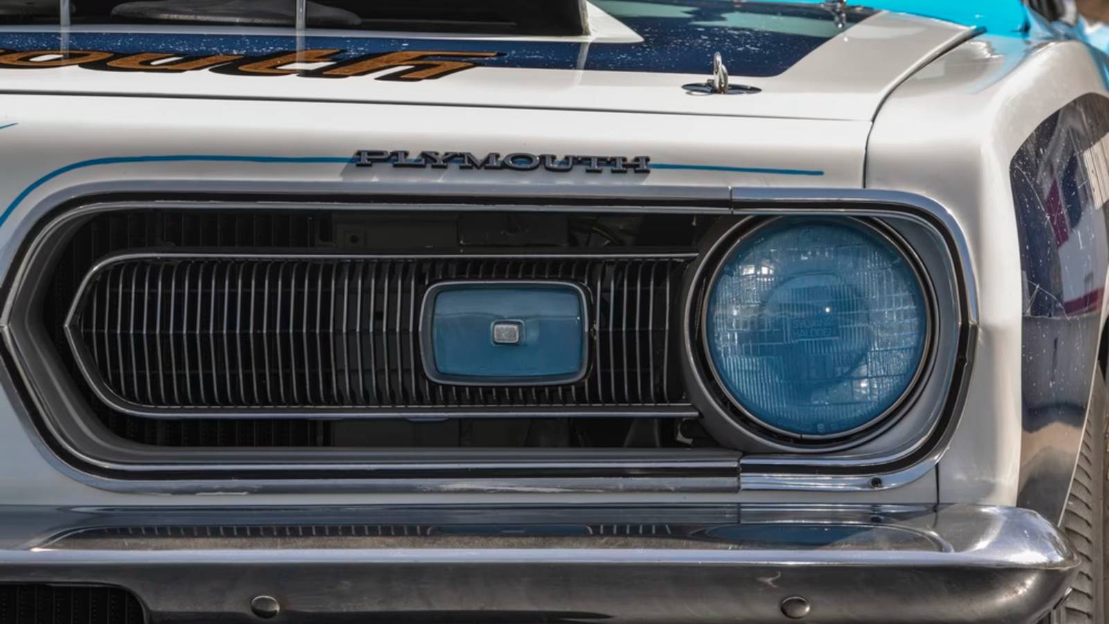 The Fastest Plymouth Ever Built Could Still Decimate A C8 Corvette