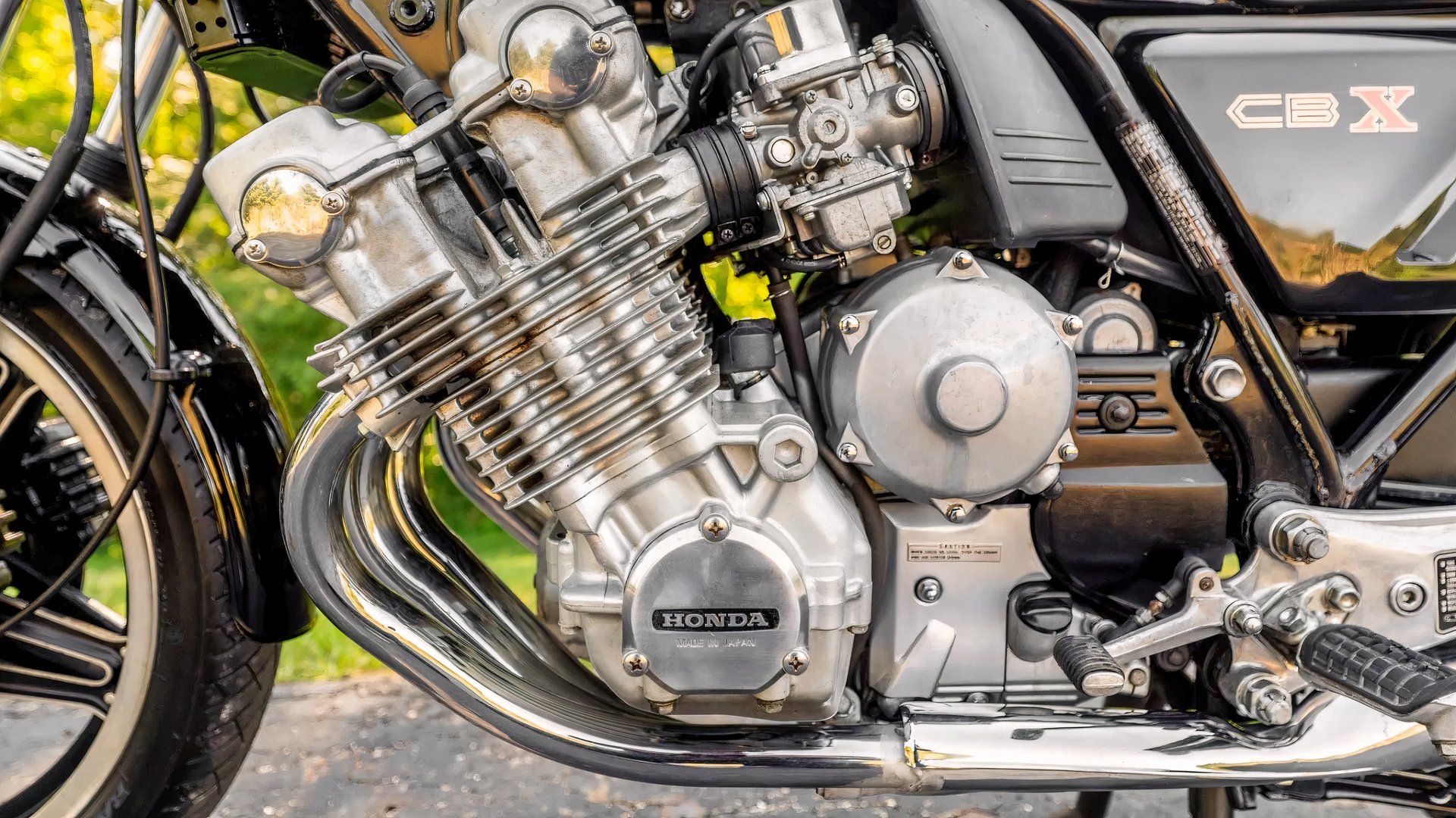 The Honda CBX Inline-Six Superbike Purists Rank Above The Z1300