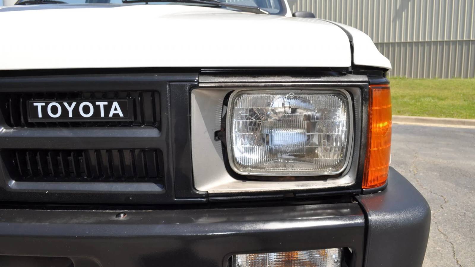 Toyota's Only Diesel 4x4 Pickup: The 1985 2L-T Story