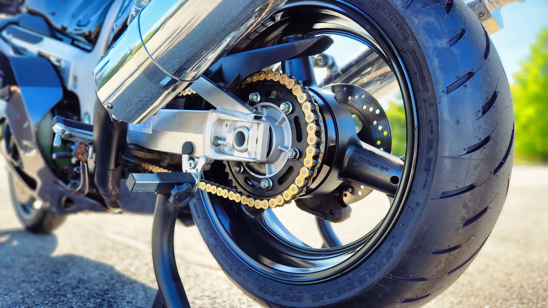 The First Production Bike To Break 190 MPH On A Dealer Floor