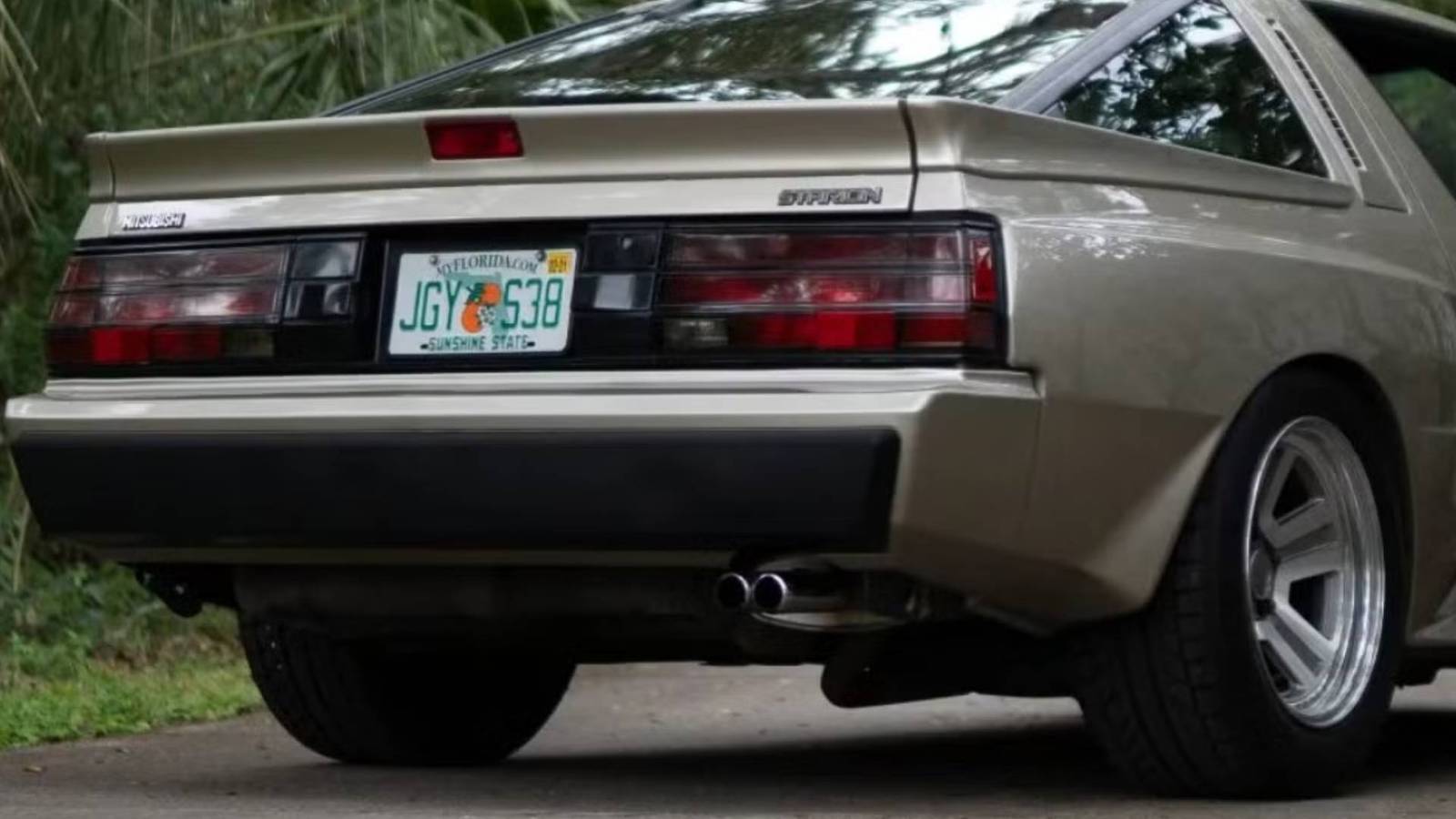 Mitsubishi Starion ESI-R: The 188-HP Wide-Body Coupe