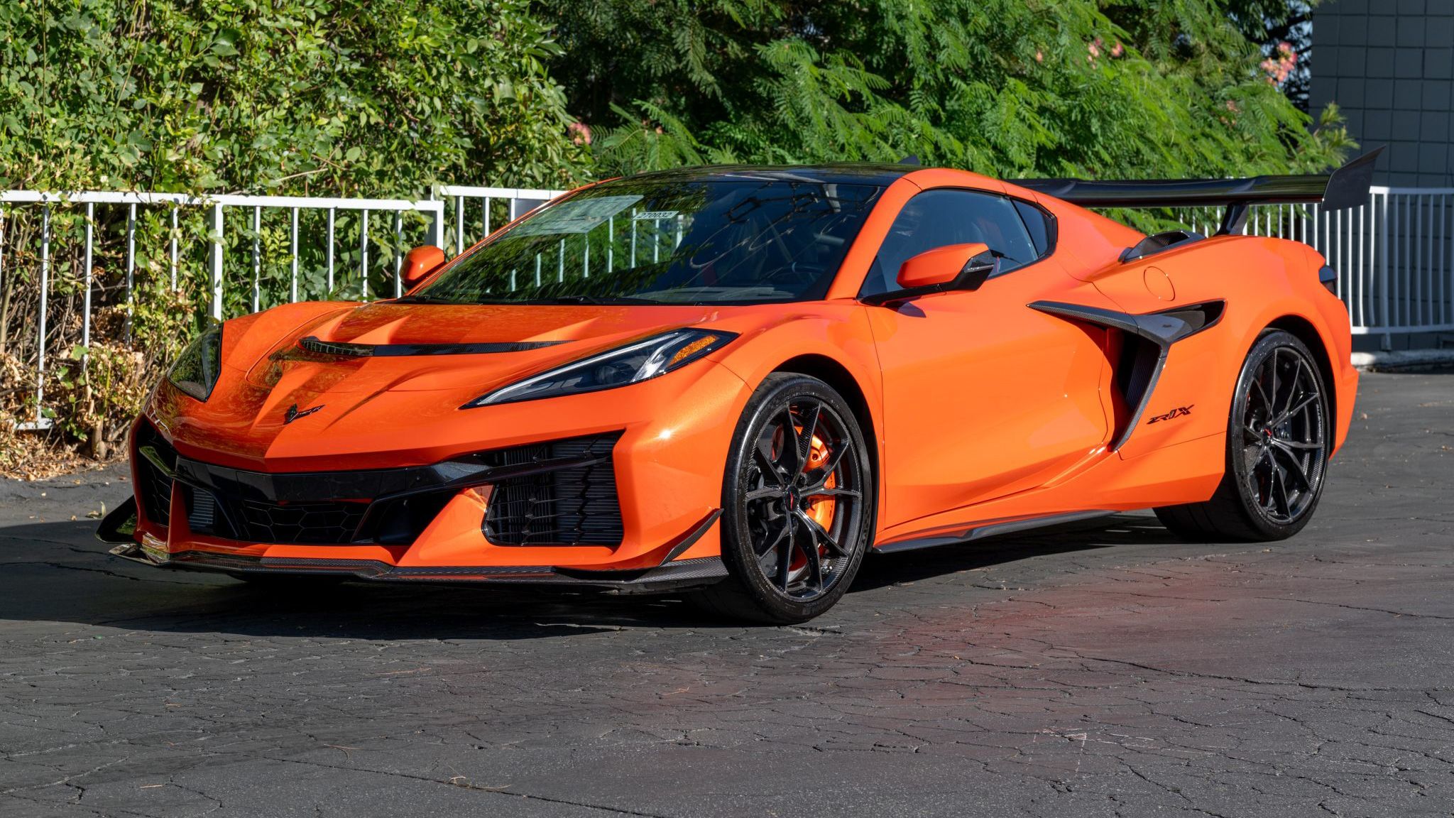 2027 Corvette ZR1X Sells For $402K, $112K Over Sticker