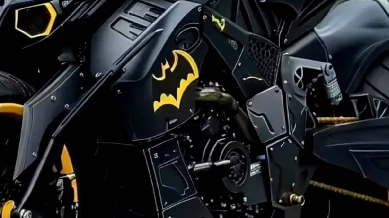 Batman's Future Motorcycle Looks Insane, But Real Riders Will Spot A ...
