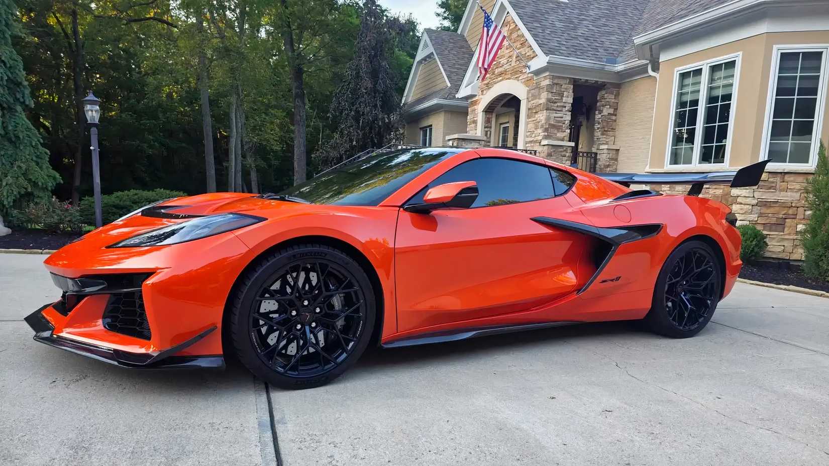 Someone Drove This 1,064-HP Corvette ZR1 for 207 Miles and Sold It for ...