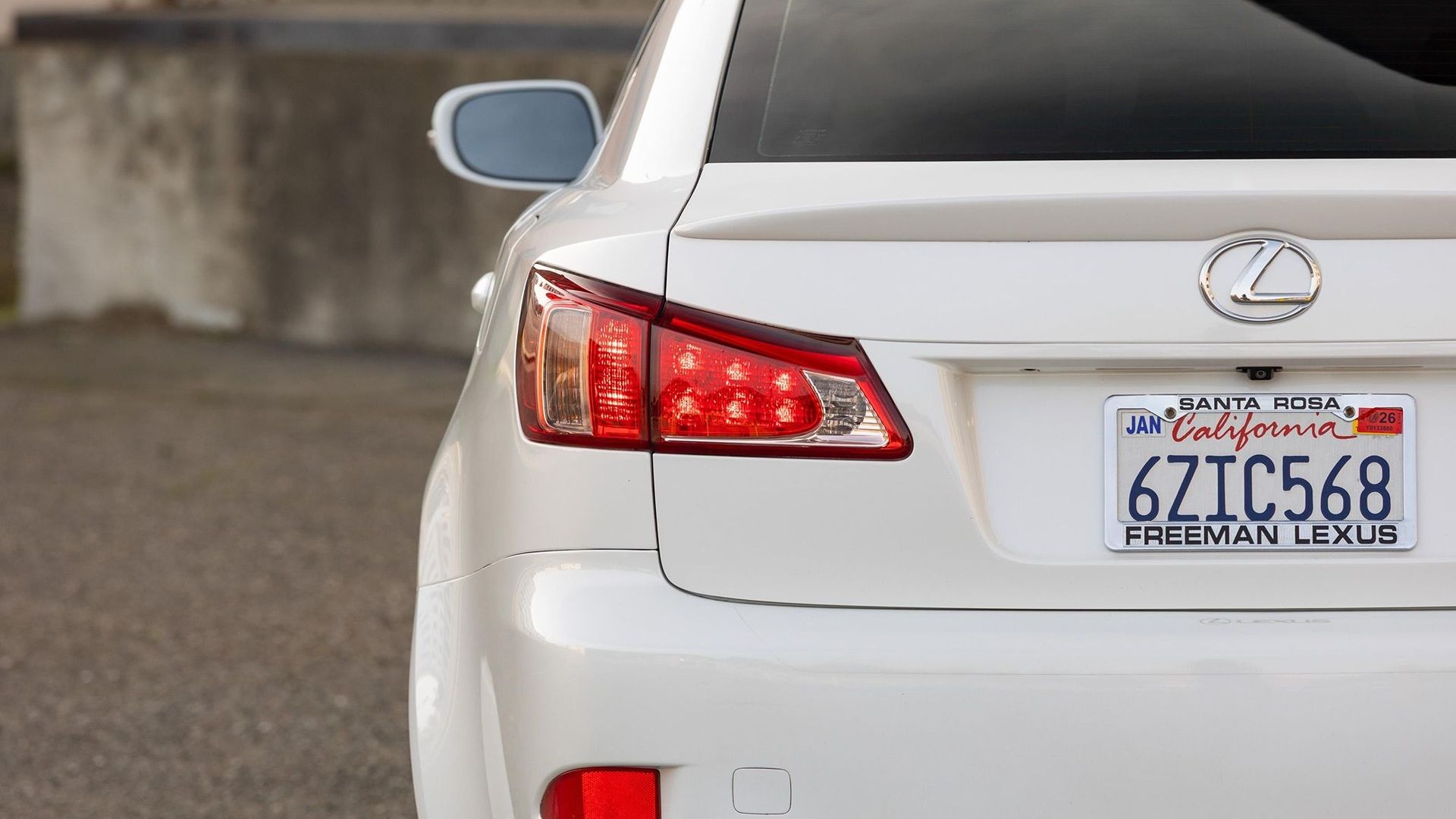  Lexus IS 250 rear 