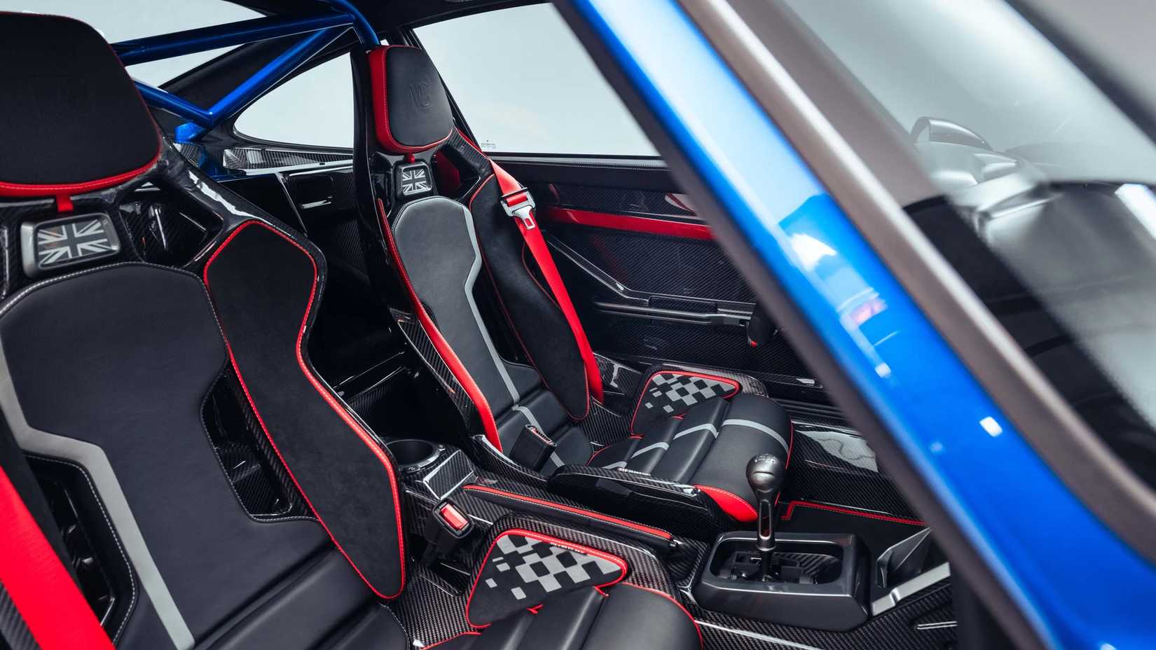 Gunther Werks Brundle Edition: 860-HP 911 Tribute Build