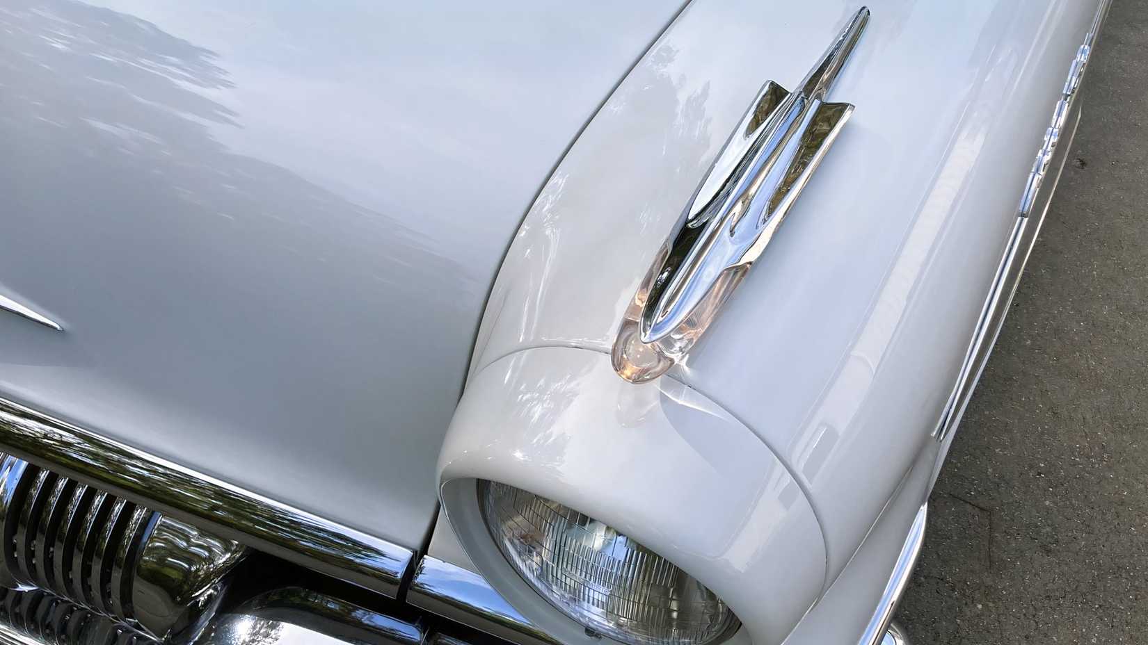 Pontiac's Three-Carb V8 Outclassed Costlier Fuel Injection Before The ...