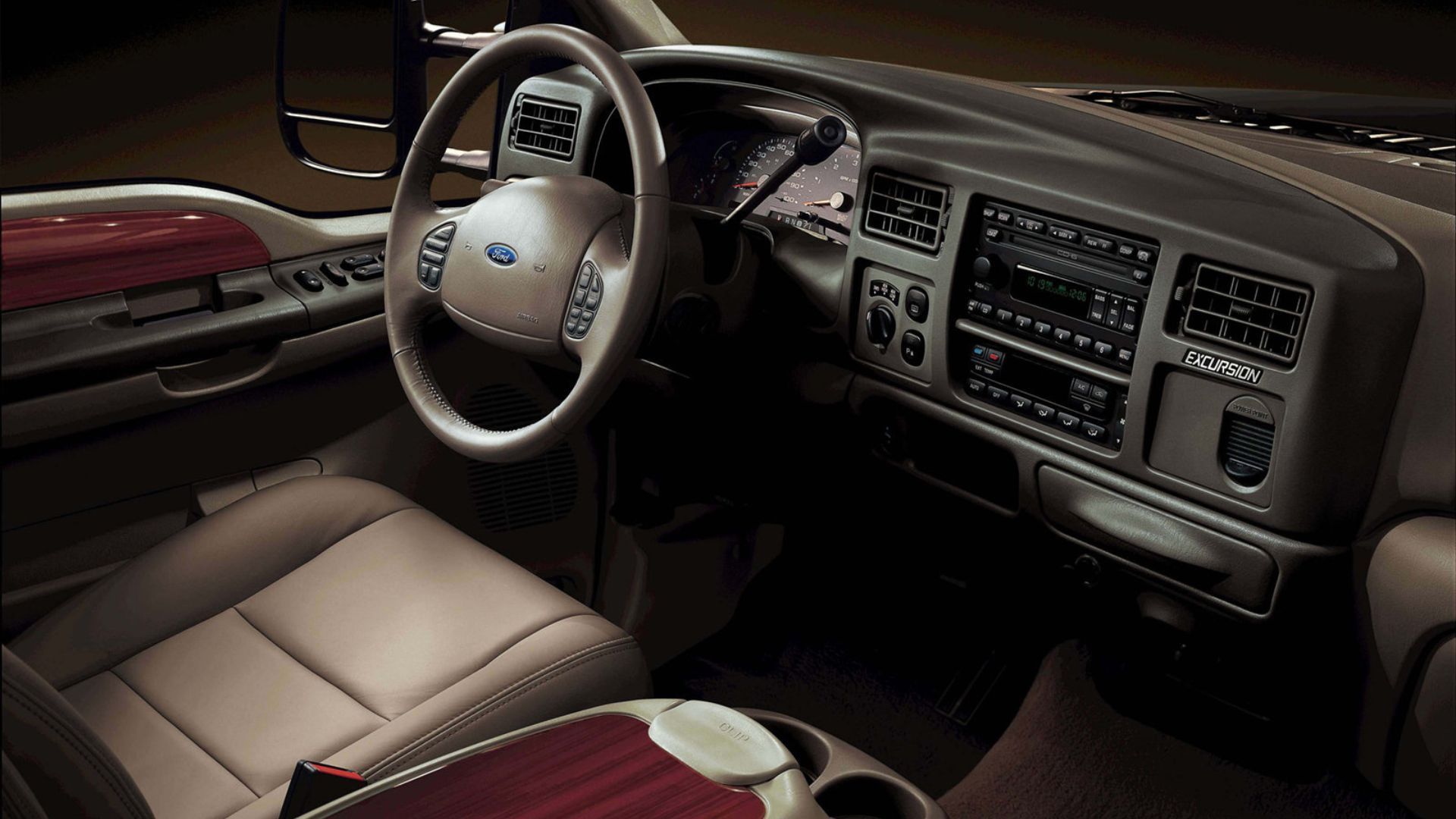 Ford's Forgotten Mega SUV With A V10 Under The Hood