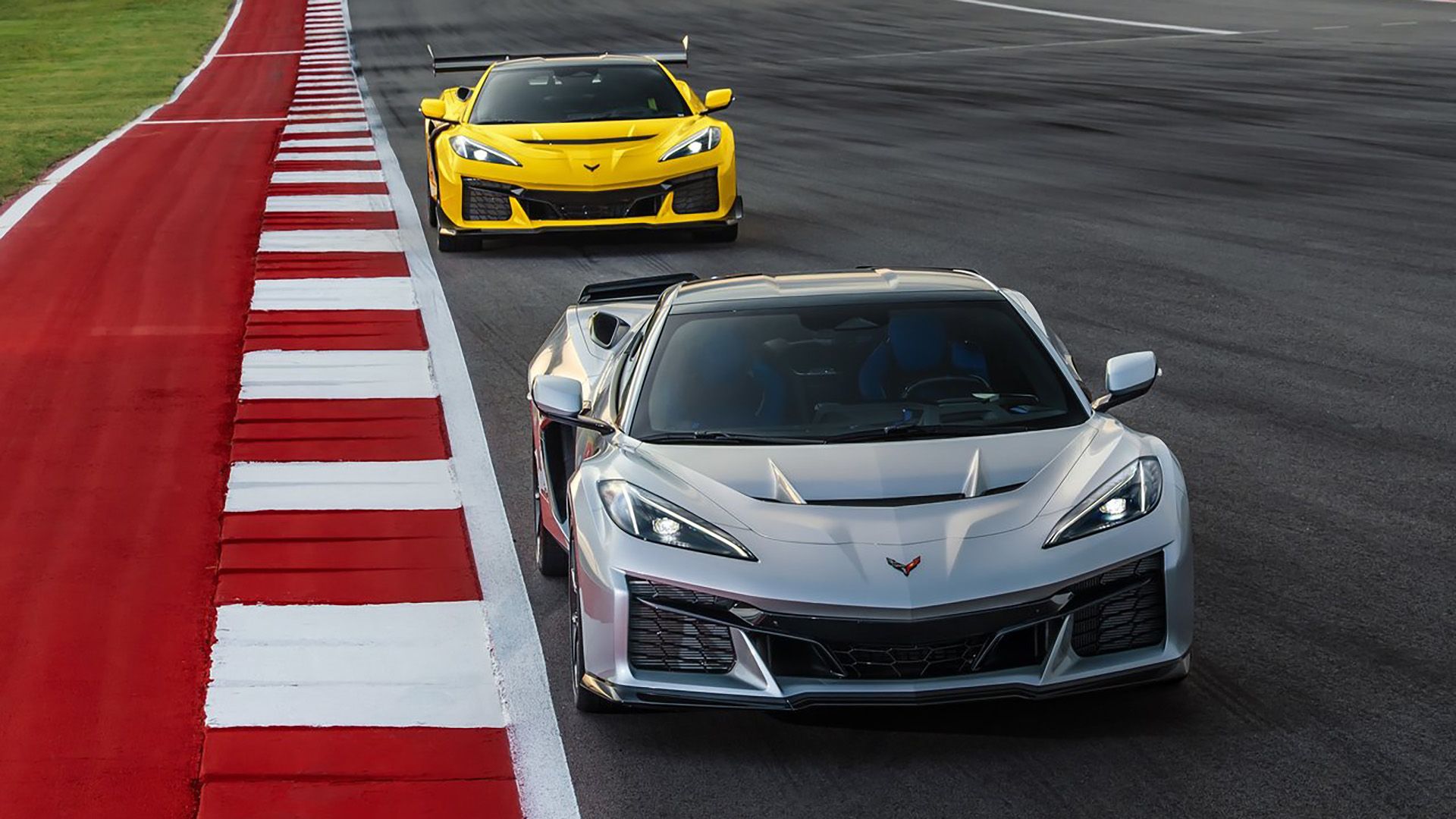 main-chevrolet-corvette-zr1x.