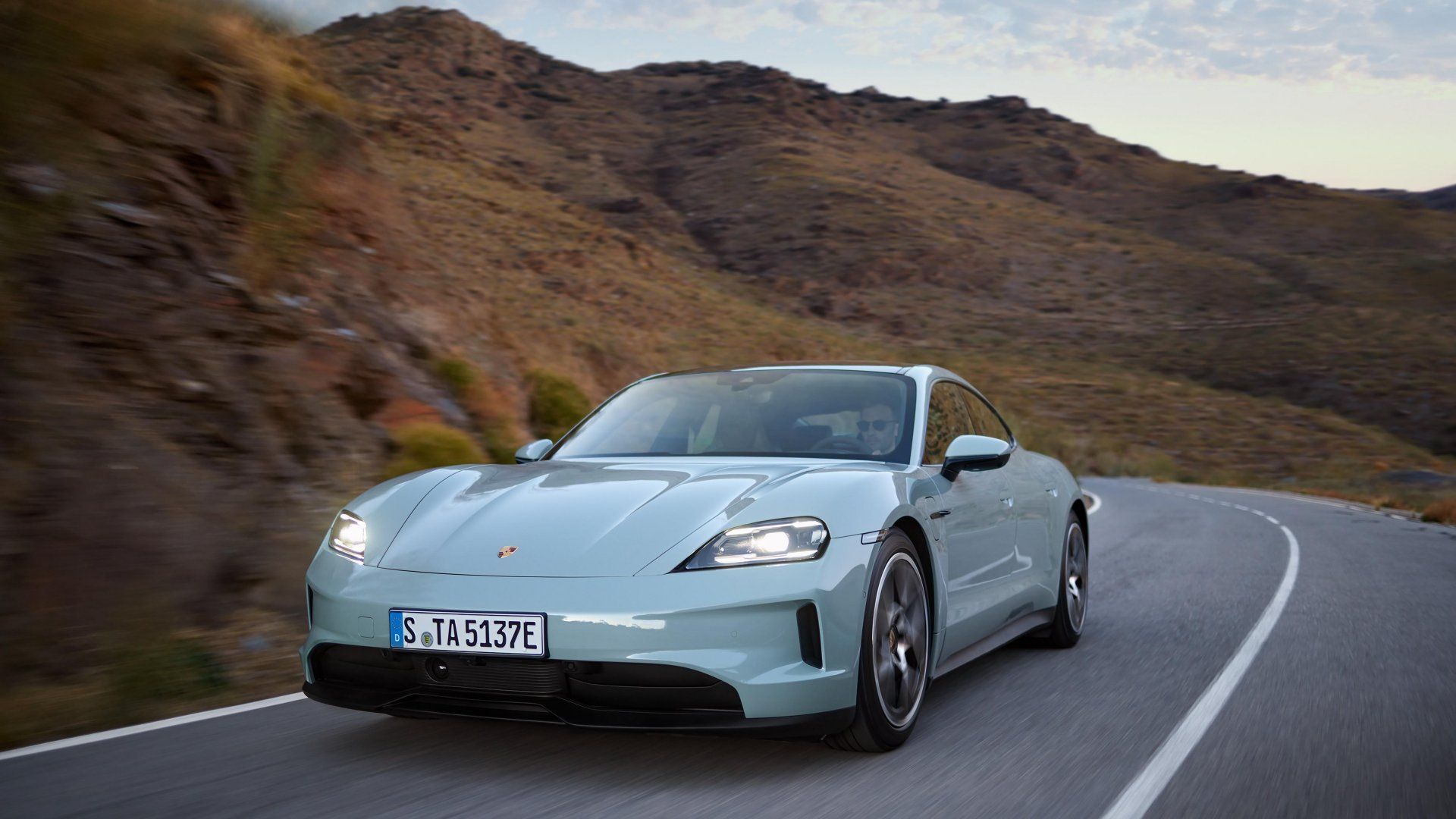 This Tiny Porsche Scrape Led to a $37,890 Repair Bill