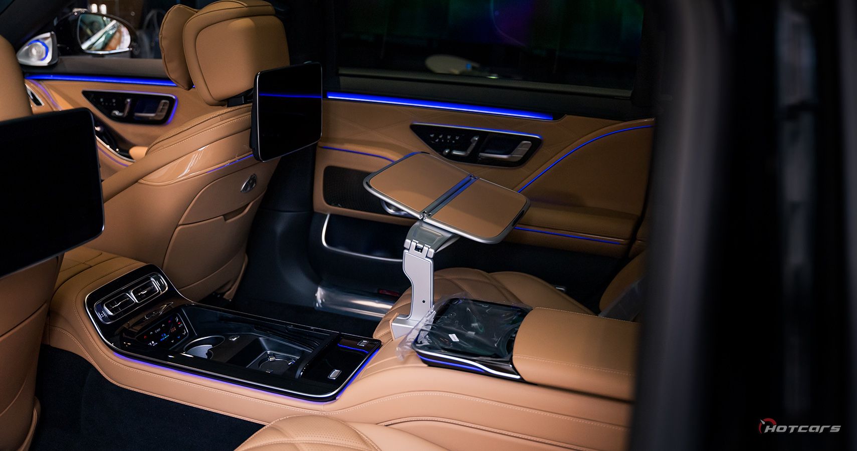 EXCLUSIVE: We Took A Seat Inside The Mercedes-Benz Project MAYBACH ...
