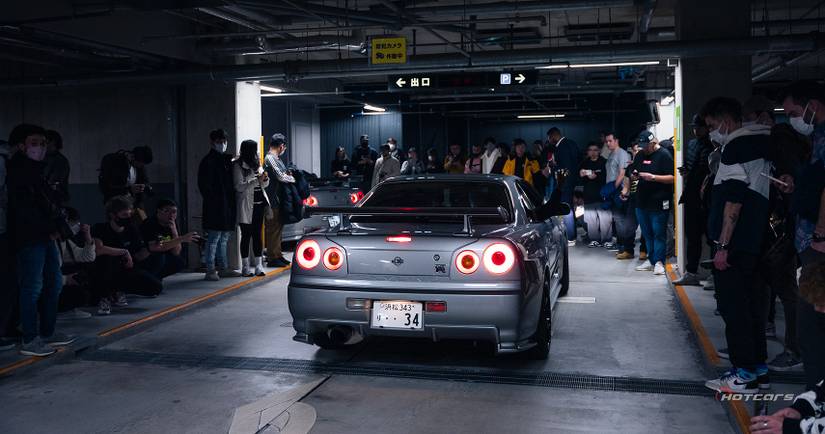Here's What The 1999 Nissan Skyline R34 GT R Is Worth Today